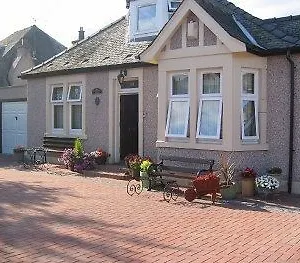 Blinkbonny House Hotel
